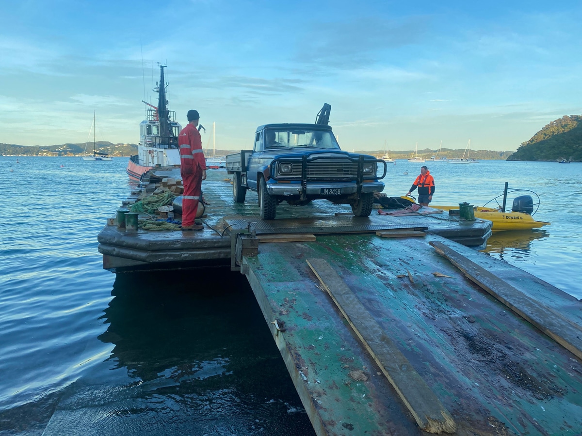 Ponui Island Mover