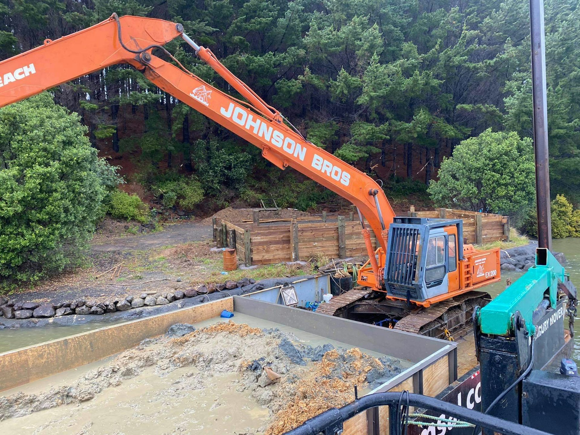 Johnson Bros Ltd digger at work on a project in Northland New Zealand
